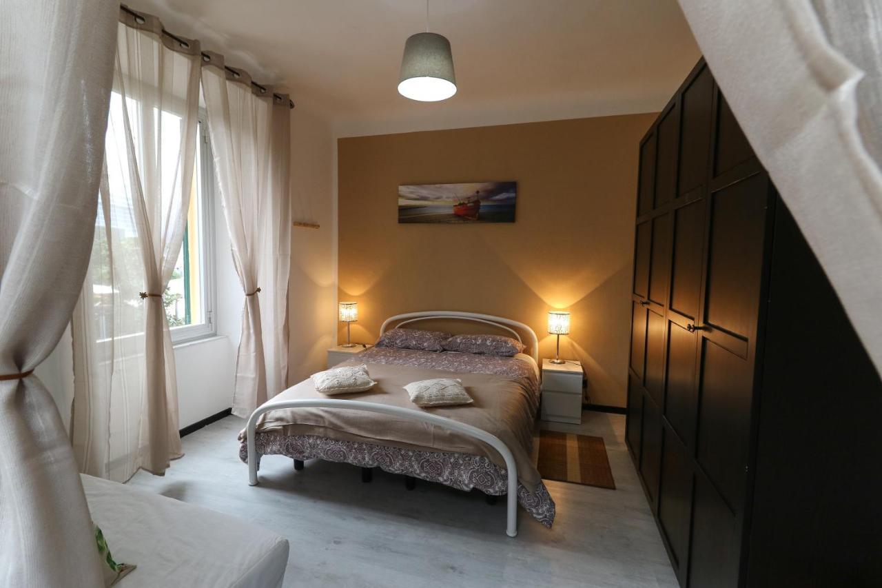 Appartement La Darsena. à Savone Extérieur photo